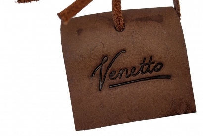 Venetto a small manufacturer? Yes small but ... OHO